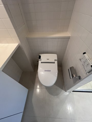 港区麻布十番２丁目の賃貸マンションのトイレ