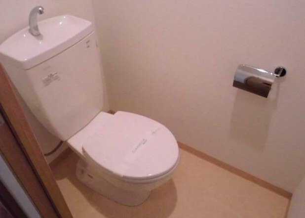 クレール柏のトイレ|落ち着いた色調のトイレです(参考写真です)