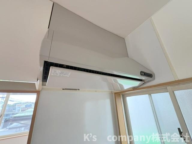 藤沢市用田　中古戸建のキッチン|お手入れのしやすいレンジフード☆