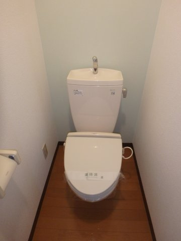 白金ビルのトイレ