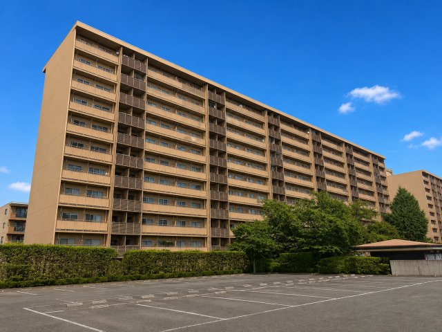 八戸ノ里グランドマンションB棟