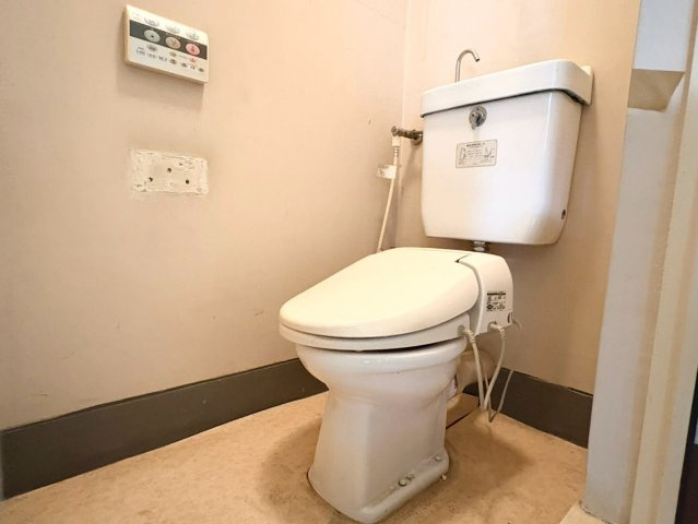 八戸ノ里グランドマンションB棟のトイレ