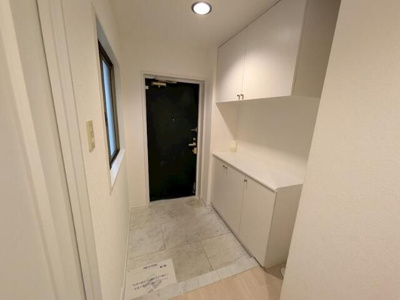 【玄関】 | ラスターハウス
