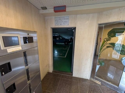 【エントランス】 | ラスターハウス