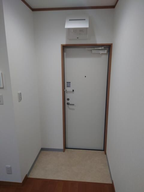 TYA houseの玄関
