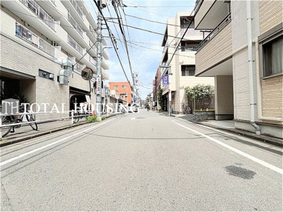 【前面道路含む現地写真】 | 調布市布田1丁目　中古戸建