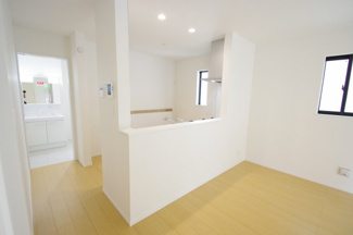 【内観：施工例】 | 【仲介手数料無料！！】多摩市百草　新築戸建て（全1棟）A号棟　4390万円