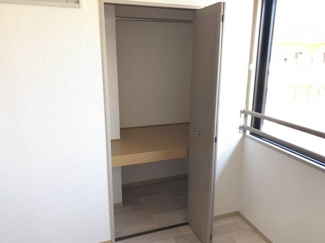 アークフラッツ　C棟の収納