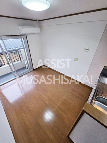 井口マンション(イグチマンション)の居間・リビング