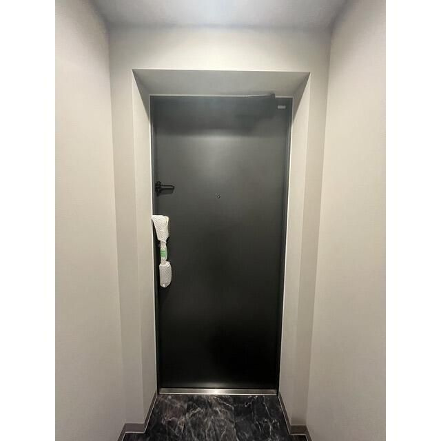 Ｊ．リヴェール武蔵小山の玄関