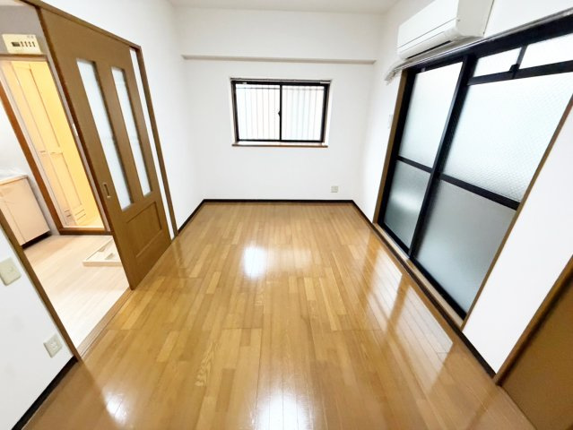 アンフィニVの洋室