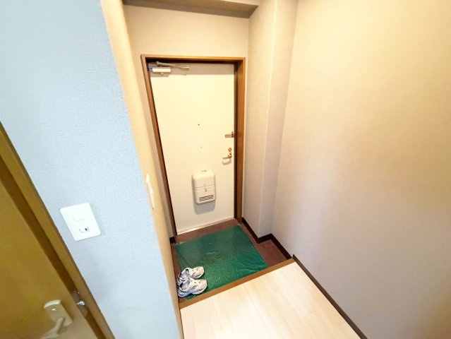 アンフィニVの玄関