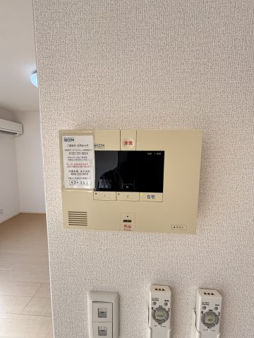 ジーニスのセキュリティ|イメージ103号室の写真（反転あり）