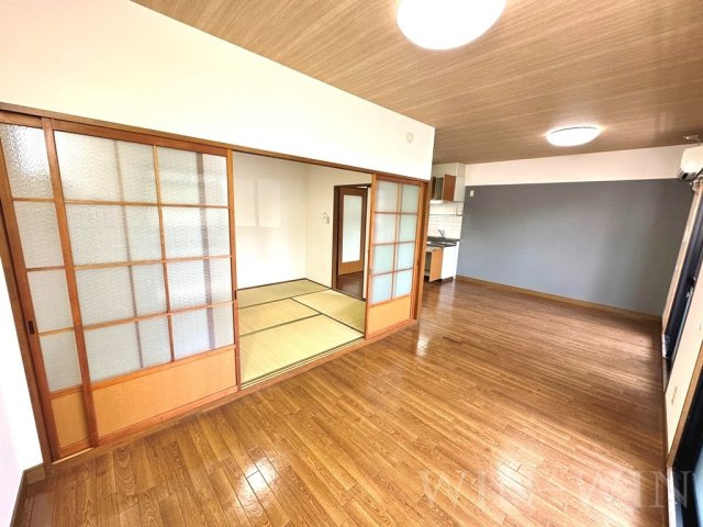イーストパレスの内装