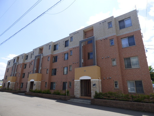 ソレイユ西町Ｂ