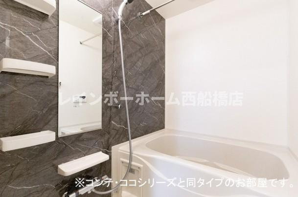 ヴィア　ラッテアの浴室