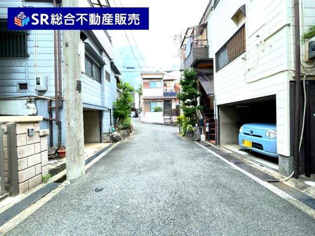 東石切町2丁目中古戸建の前面道路含む現地写真|前面道路含む現地写真です