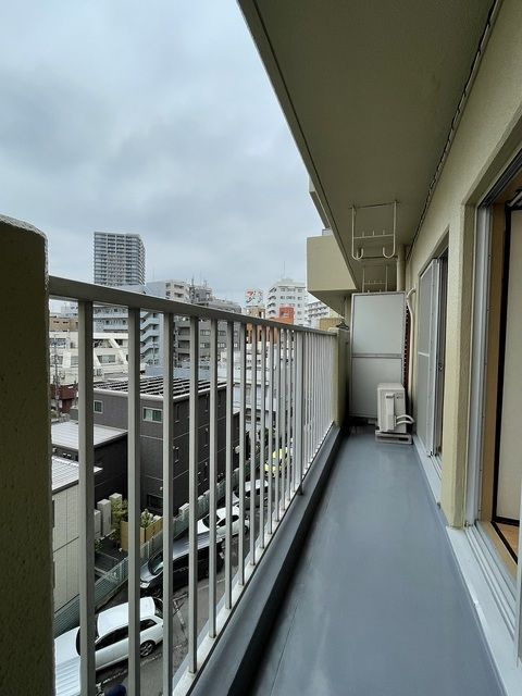 山口マンションのバルコニー|広々としたバルコニーです
