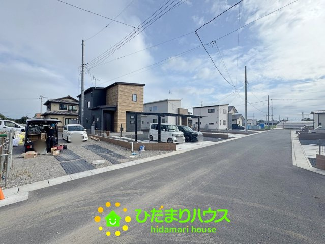 羽生市加羽ケ崎第1　新築一戸建て　クレイドルガーデンの前面道路含む現地写真|2026/10/05　撮影