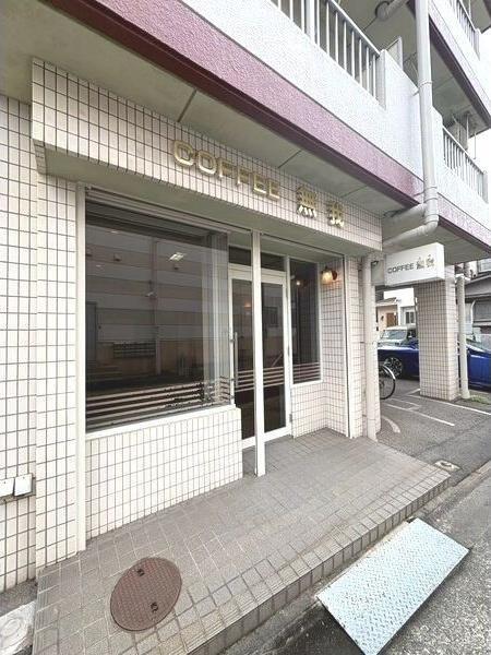 シャトレコジマの外観