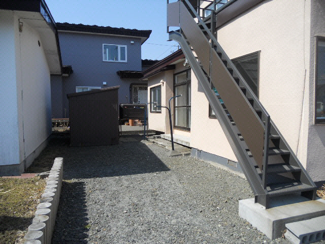 光陽町１８－１９テラスハウスの駐車場