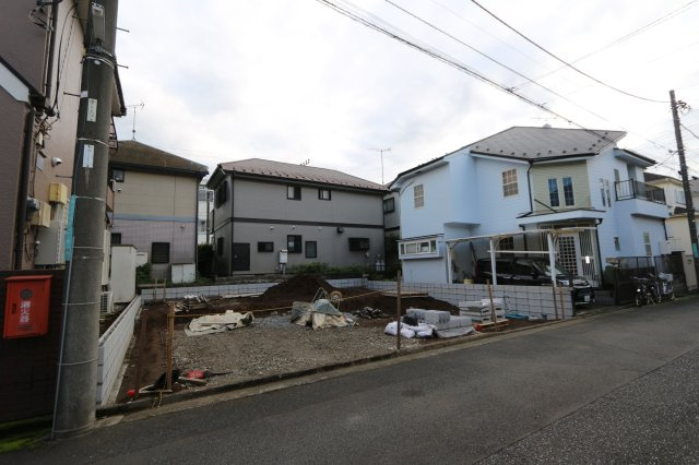 【KIS】小平市小川町15期の外観|小学校まで徒歩3分。お子様の足でもラクラクの距離。パパママも安心の立地ですね。
