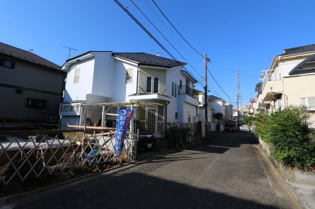 【KIS】小平市小川町15期の外観|光熱費を抑えるZEH水準の省エネ住宅です。