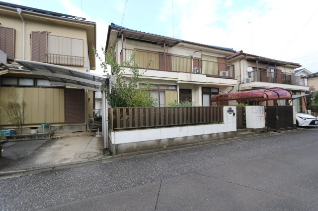 【KIS】小平市小川町15期の外観|設備された食洗機と浄水器付きが、毎日の家事を支えます。