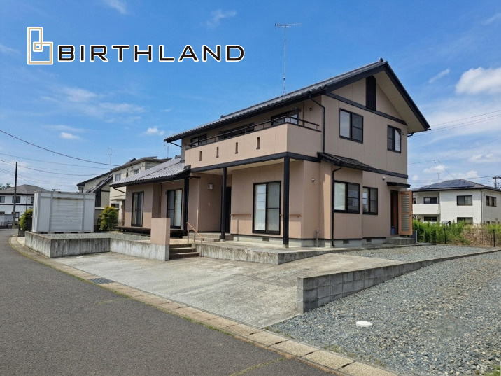 中古戸建　本宮市岩根字みずきが丘　岩根小・第二中の外観|小屋裏収納付きの広々とした5SLDK！大家族でも二世帯住宅でも安心の広さです！