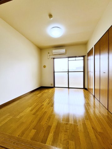 【寝室】コートヤード西宮北口