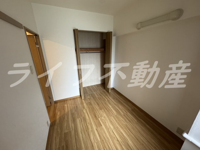 戴慶カーサグラシアの寝室|使い勝手のいい寝室です