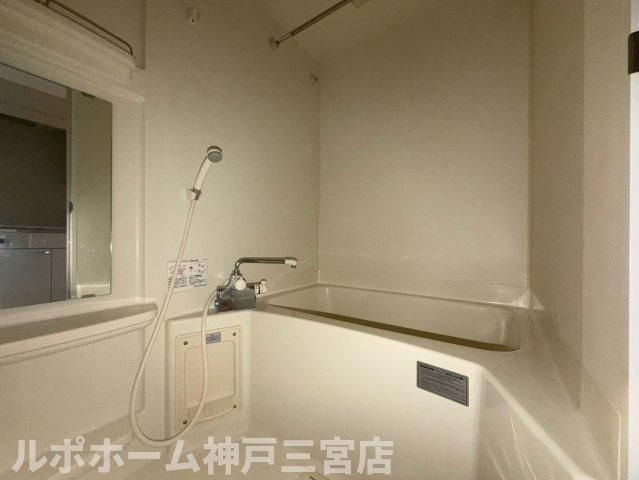 クオーレ三宮一番館の浴室