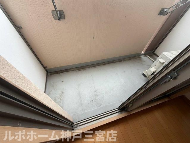 クオーレ三宮一番館のバルコニー