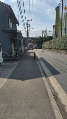 【周辺】 | プレミール駐車場 | 大通り方面