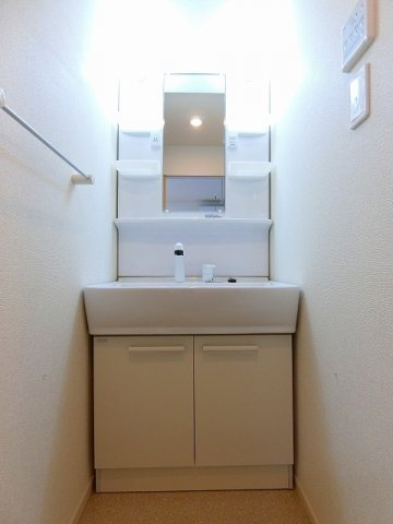プラティーヌ　Ⅰの洗面所