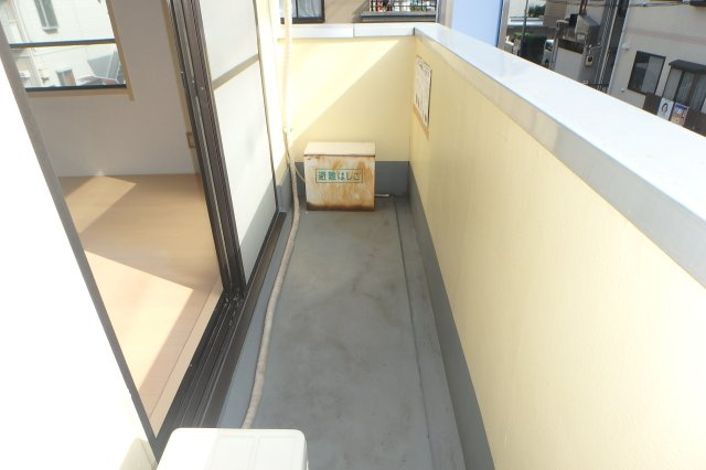 富士見庵ビルのバルコニー|他のお部屋の参考写真となります。