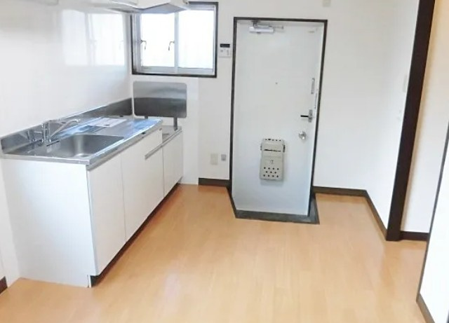 コーポ小山の玄関