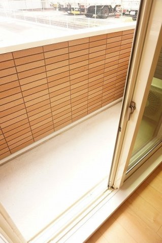 クラール鶴市Ｂのバルコニー|広々としたバルコニーです