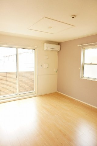 クラール鶴市Ｂの内装|おしゃれな内装です