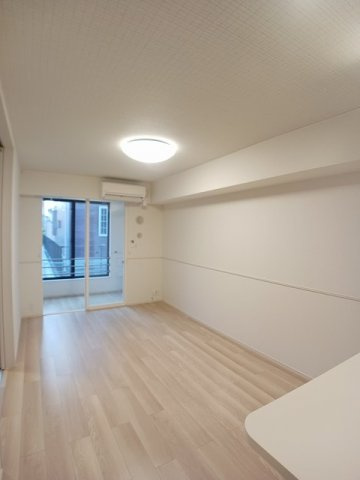 カーサ　シトラス仏生山Ⅱの居間・リビング|使いやすい居間です