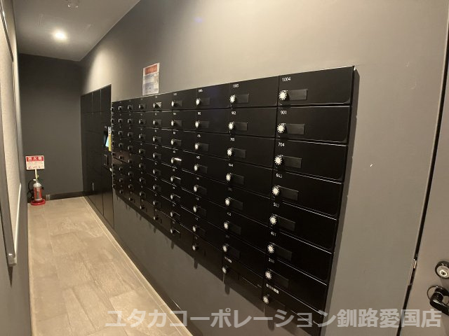 【その他共用部分】 | デュオヒルズ釧路 | メールBOXは鍵付きで安心です