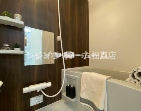 ＫＬＥＩＳ草加の浴室|落ち着いた空間のお風呂です