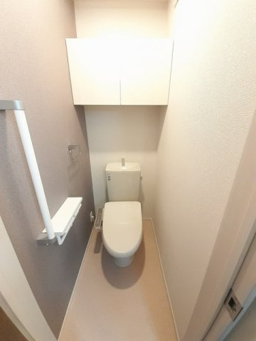 Ｇｒｅｅｎ　Ｈｏｕｓｅ　檀紙のトイレ|落ち着いたトイレです