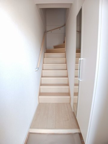 シュウプリングＡの玄関|シンプルで使いやすい玄関です
