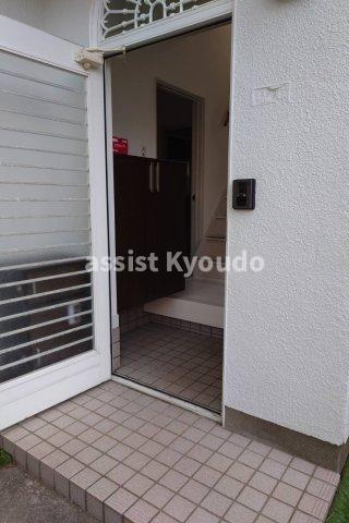 北町8丁目戸建の玄関
