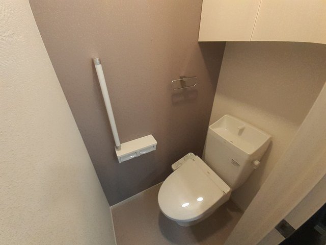 プロムナードメゾン参番館　Ｆのトイレ