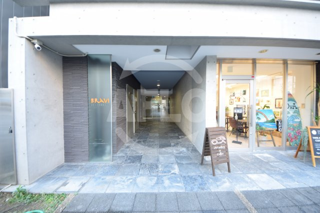 ブラービ上本町のエントランス|ブラービ上本町　エントランス