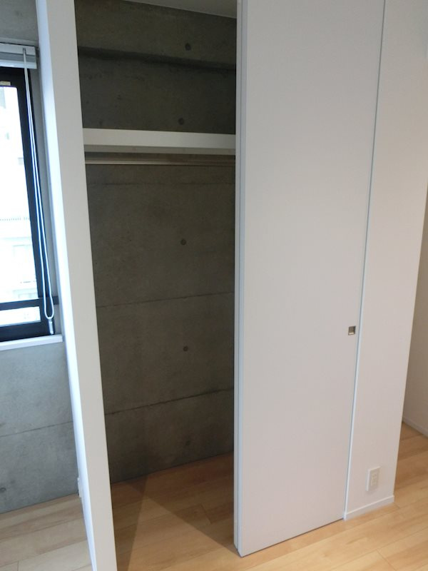 新品家具付きマンション若松町14(KaGood東京)の収納