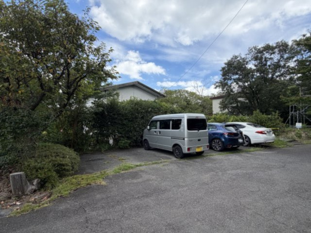 函南町　南箱根ダイヤランドの駐車場|共用の駐車場(2ヶ所あり)