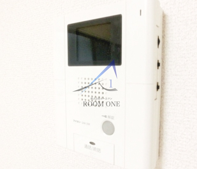 リード東中野のセキュリティ|モニター付きインターホンです。
